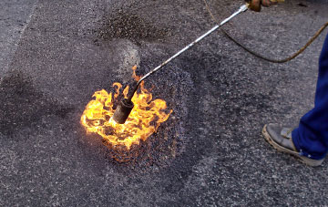 Hurstbourne Tarrant flat roofing repairs